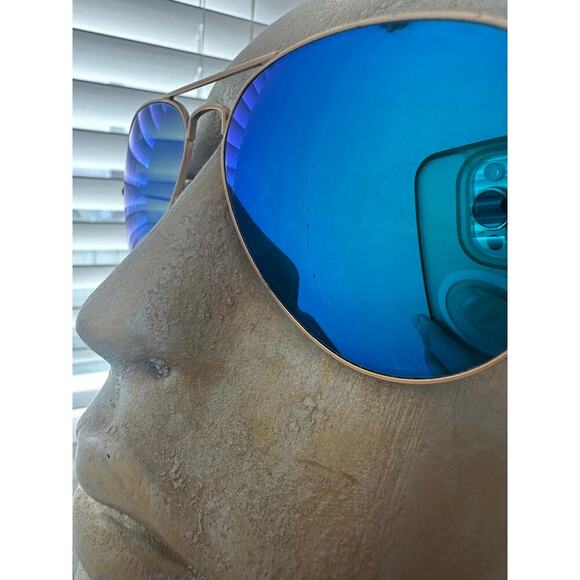Ray-Ban RB3025 Gold Frame with Blue Mirror Flash Lenses main image 7